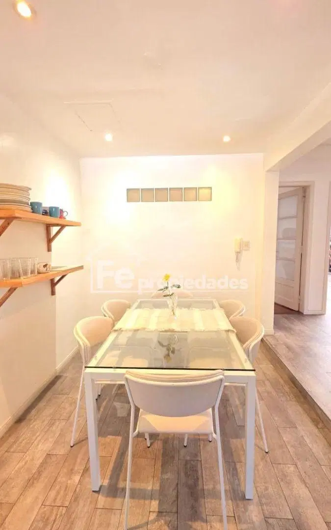Casa 5 ambientes en venta en floresta 3