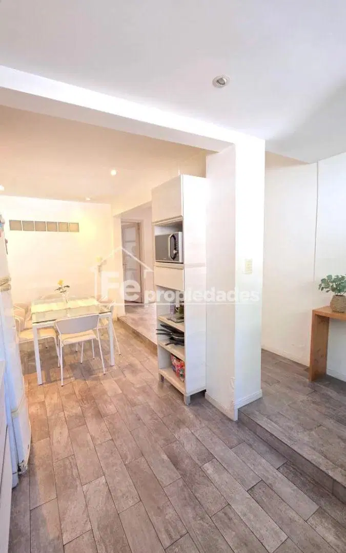 Casa 5 ambientes en venta en floresta 2