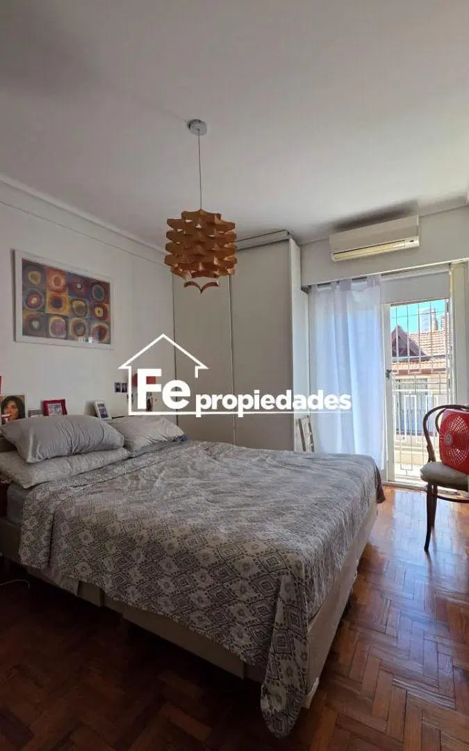 Ph de 4 ambientes con balcón y terraza en Parque Avellaneda en venta 3