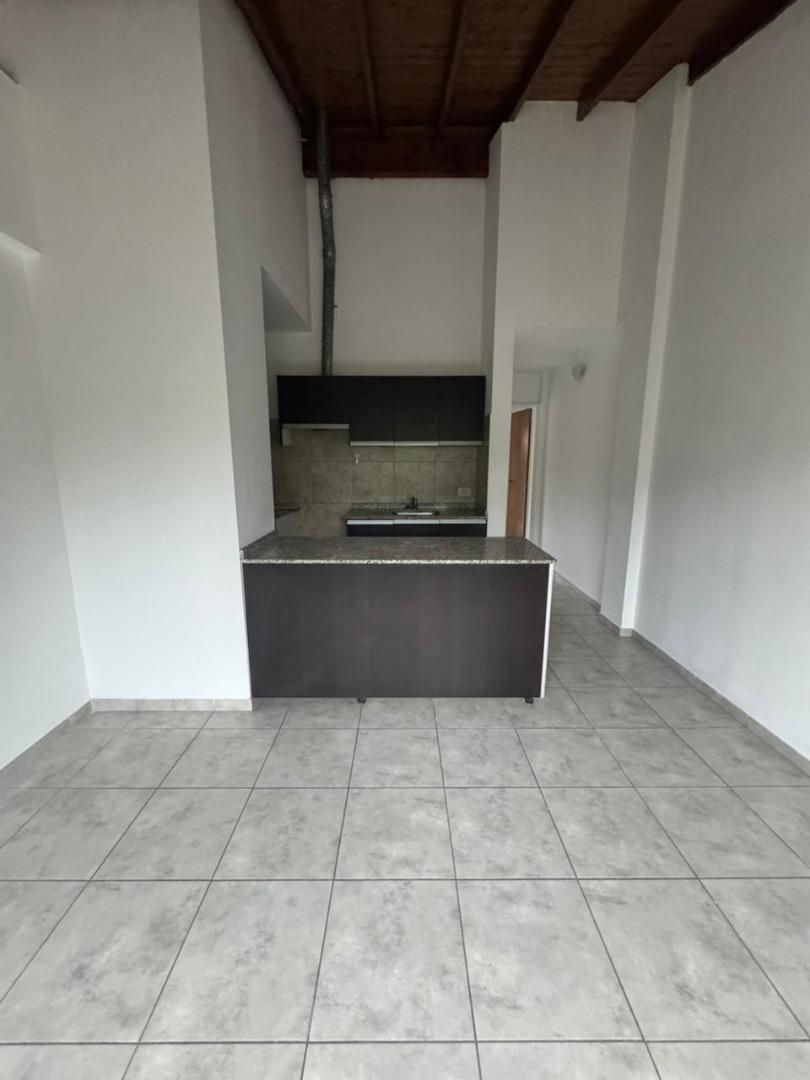 Foto de Excelente departamento 2 ambientes, imagen 2