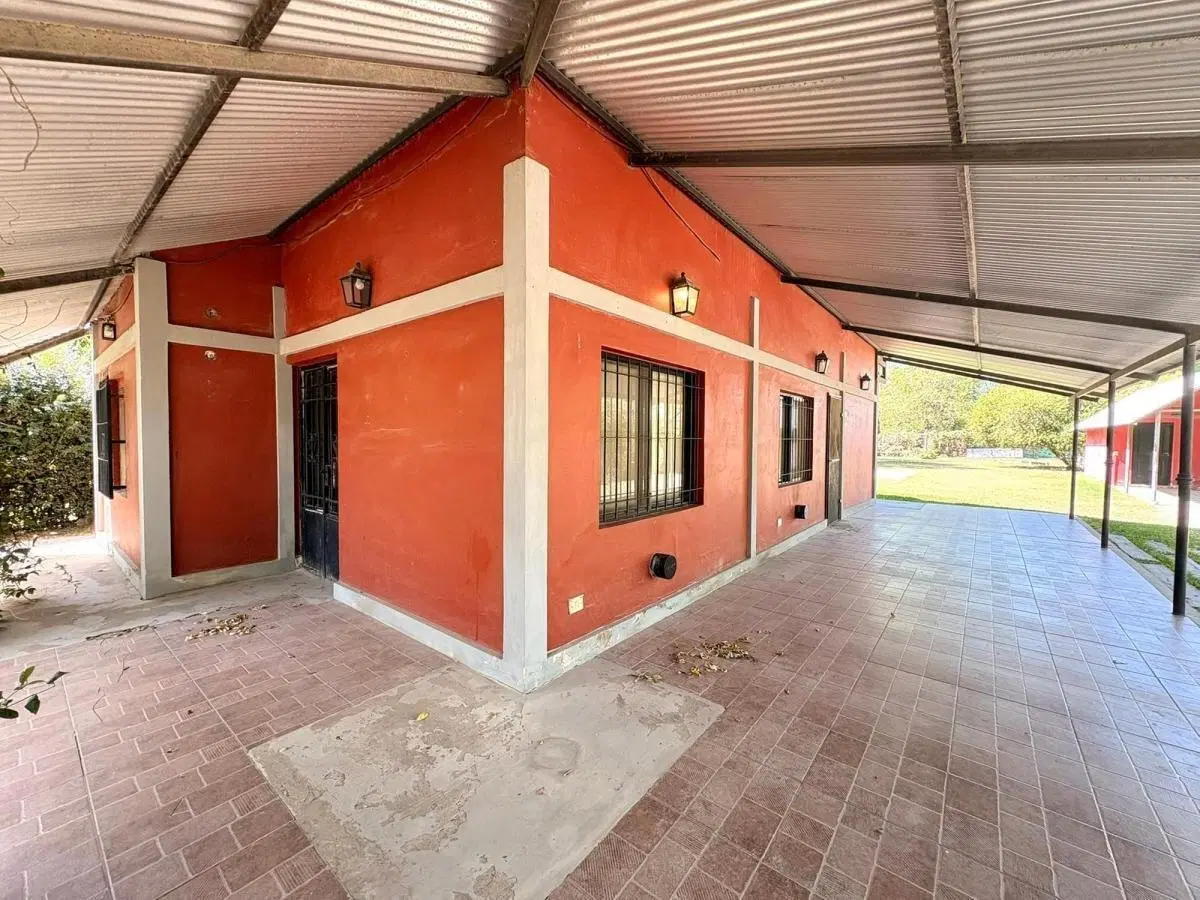 Casa en Venta en Parque Exaltación. 2 Dormitorios. 1000 Mt Parque. Piscina 5