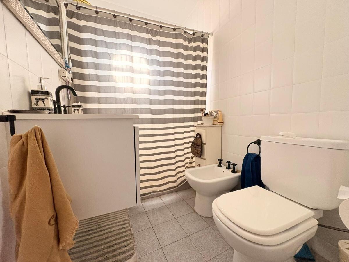 Foto de Casa en venta 4 Dormitorios en Apta crédito hipotecario. Villa Alpina I, imagen 5