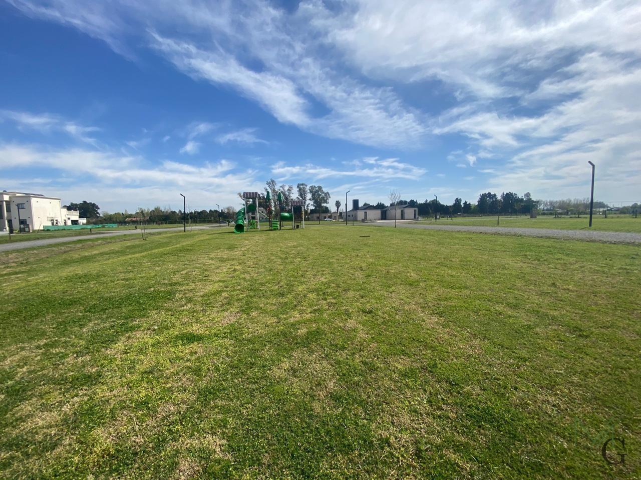 Foto de Lote en esquina de 600mt2 en NORTES del PILAR - Acceso directo Ruta 6, imagen 3
