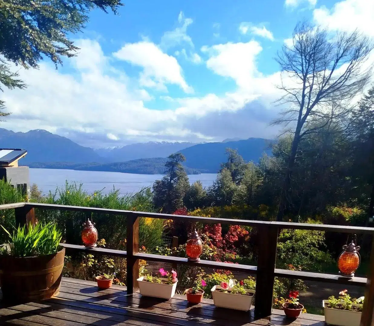 Villa La Angostura - Venta casa 5 ambientes vista abierta al lago Nahuel Huapi 4