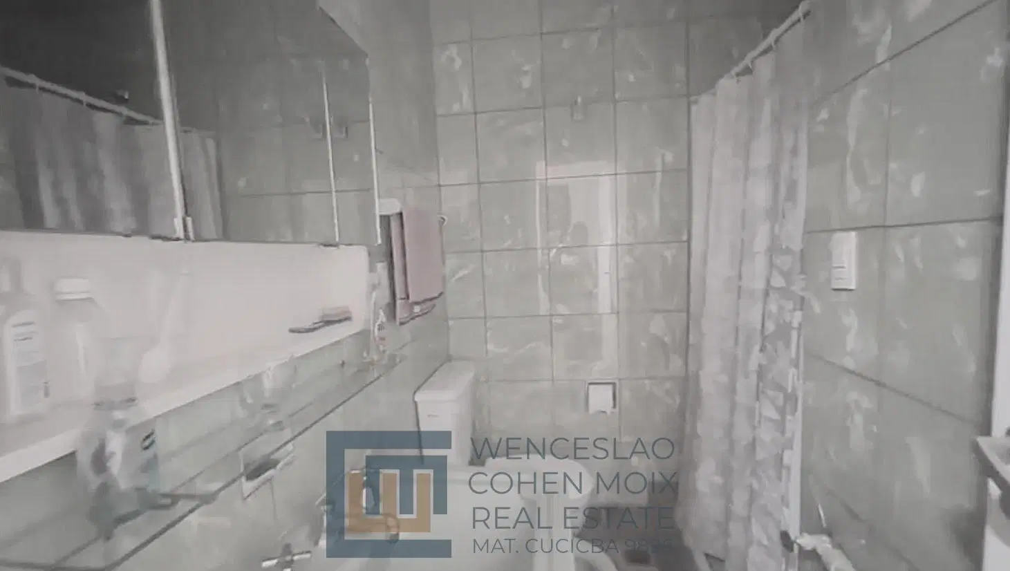 VENTA Local PB edificio de categoria en Recoleta con entrada independiente y cochera 3