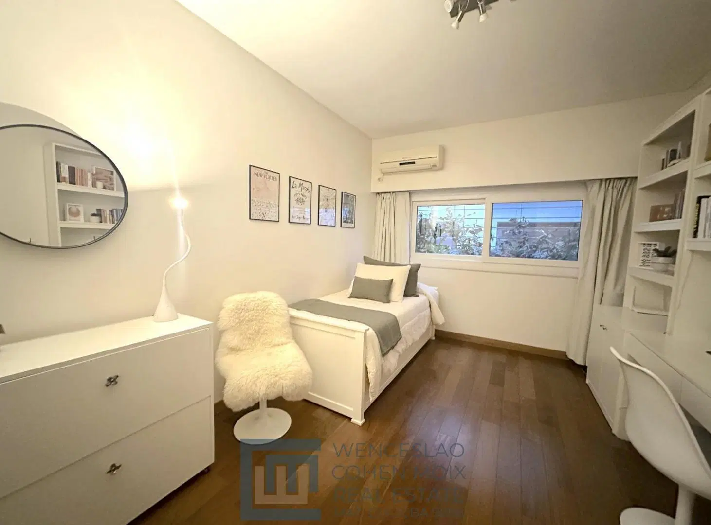 VENTA Departamento 5 amb reciclado de calidad con balcon al frente en Quintana y Parera 2
