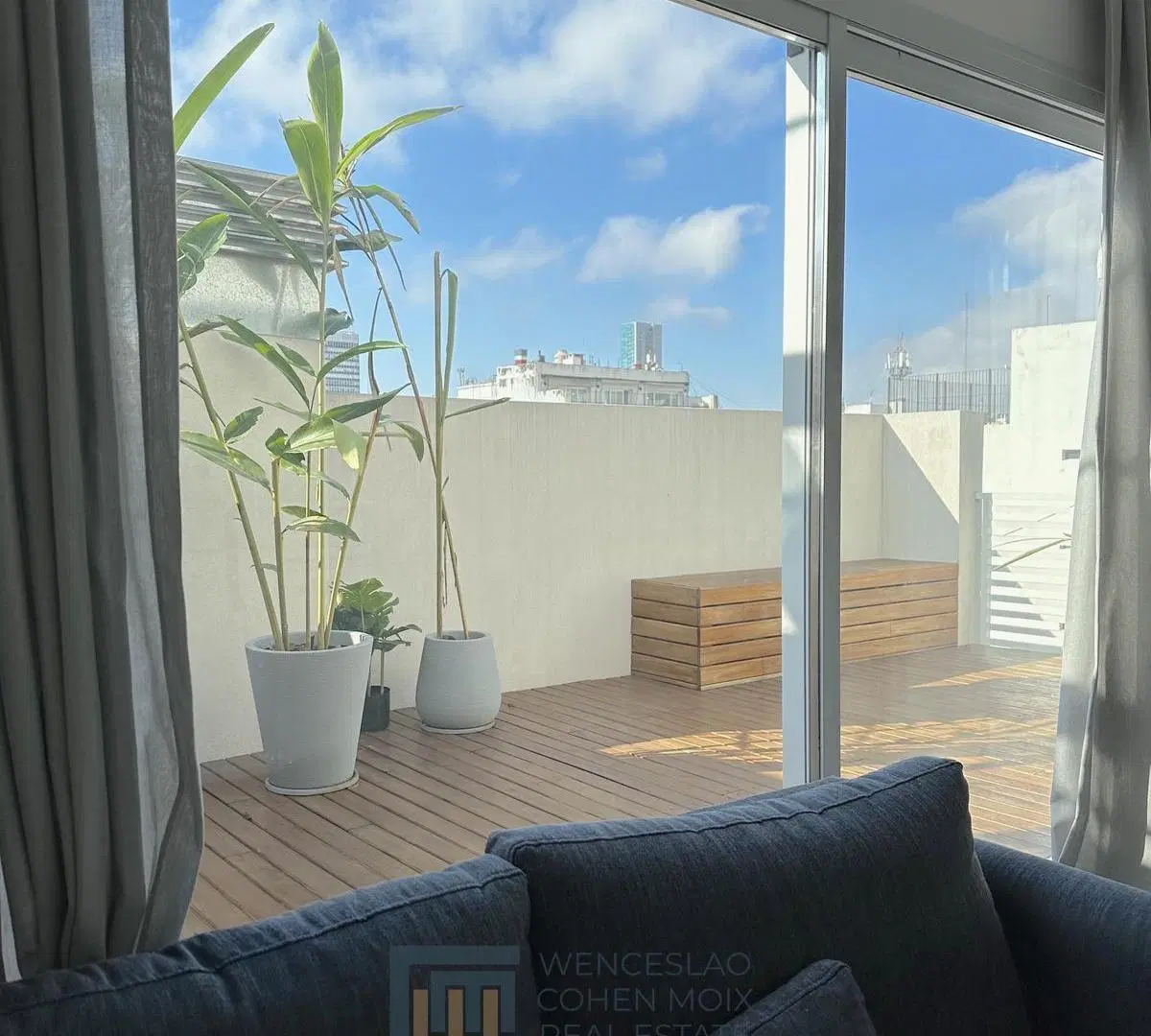 VENTA Departamento 2 ambientes con gran terraza todo sol Recoleta en las 5 esquinas 4