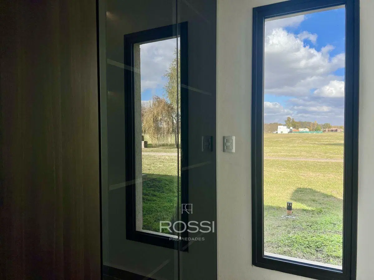 Casa a estrenar en venta en barrio cerrado | Club de Campo La Elina, Luján | 4 amb. | 153 m² cub. 5