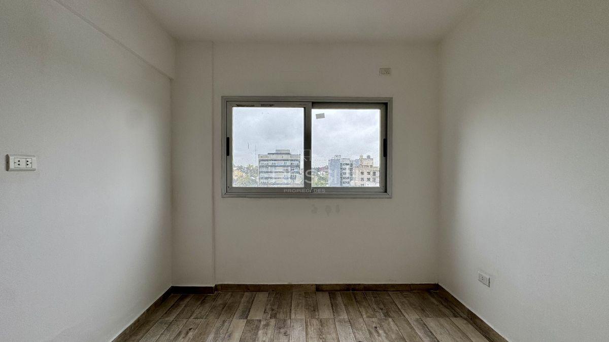 Venta departamento 2 ambientes | Balcon | Terraza privada | 5to Piso | Moreno centro