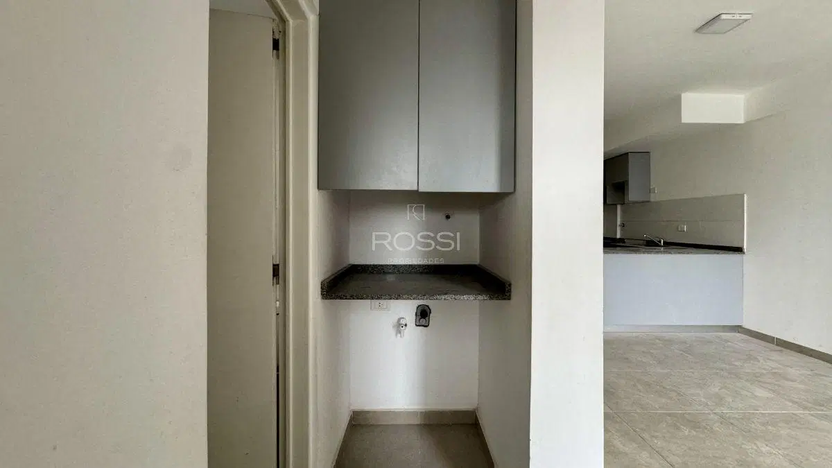 Venta departamento 2 ambientes | Balcon | Terraza privada | 5to Piso | Moreno centro 5