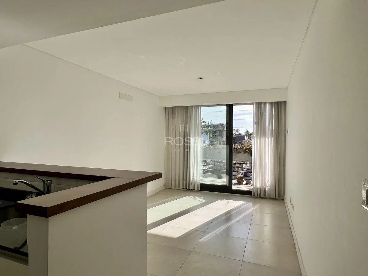 Depto 2 amb. c/cochera en venta | Balcón | Pileta | Apto Crédito | San antonio de Padua 4