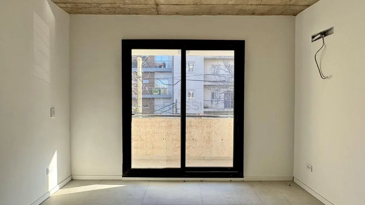 Alquiler Monoambiente a Estrenar 40 m2 | Frente | Balcón | Ascensor | Merlo Centro | SUM 5