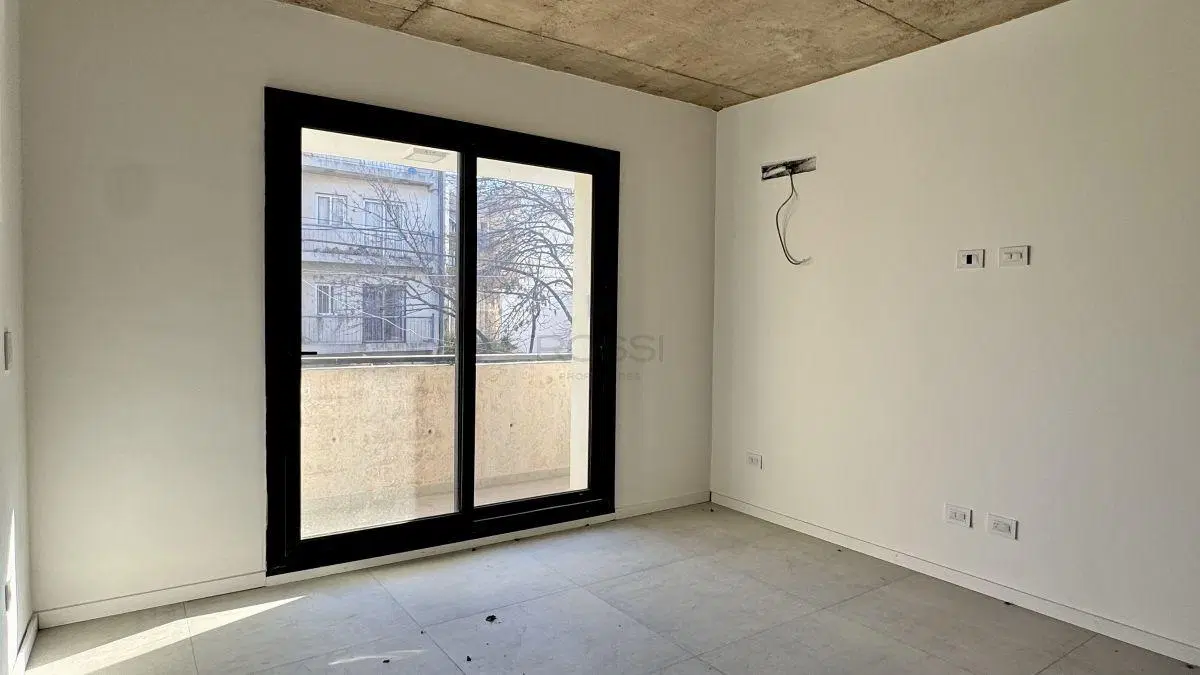Alquiler Monoambiente a Estrenar 40 m2 | Frente | Balcón | Ascensor | Merlo Centro | SUM 3