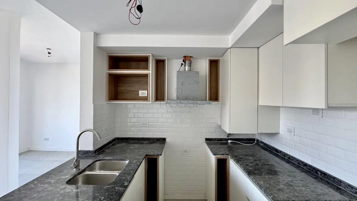 Alquiler Monoambiente a Estrenar 42 m2 | Contrafrente | Balcón | Ascensor | Merlo Centro | SUM 1
