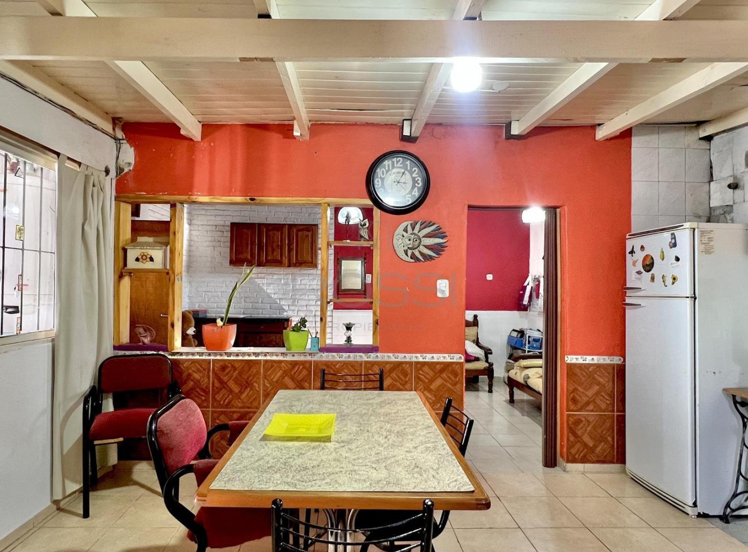 Foto de PH doble al fondo dividido | 3 habitaciones | Patio | Cochera | San, imagen 3