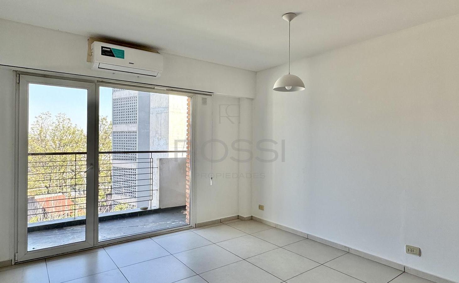 Foto de Departamento 2 ambientes 43 m2 | Apto crédito | Balcón - Castelar Norte, imagen 1