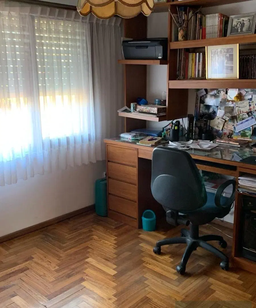Casa 4 ambientes con parque Villa Primera 3