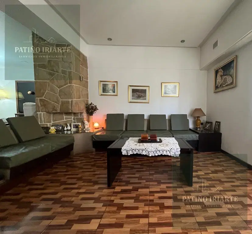 Chalet 6 ambientes con dependencia y garage doble 5