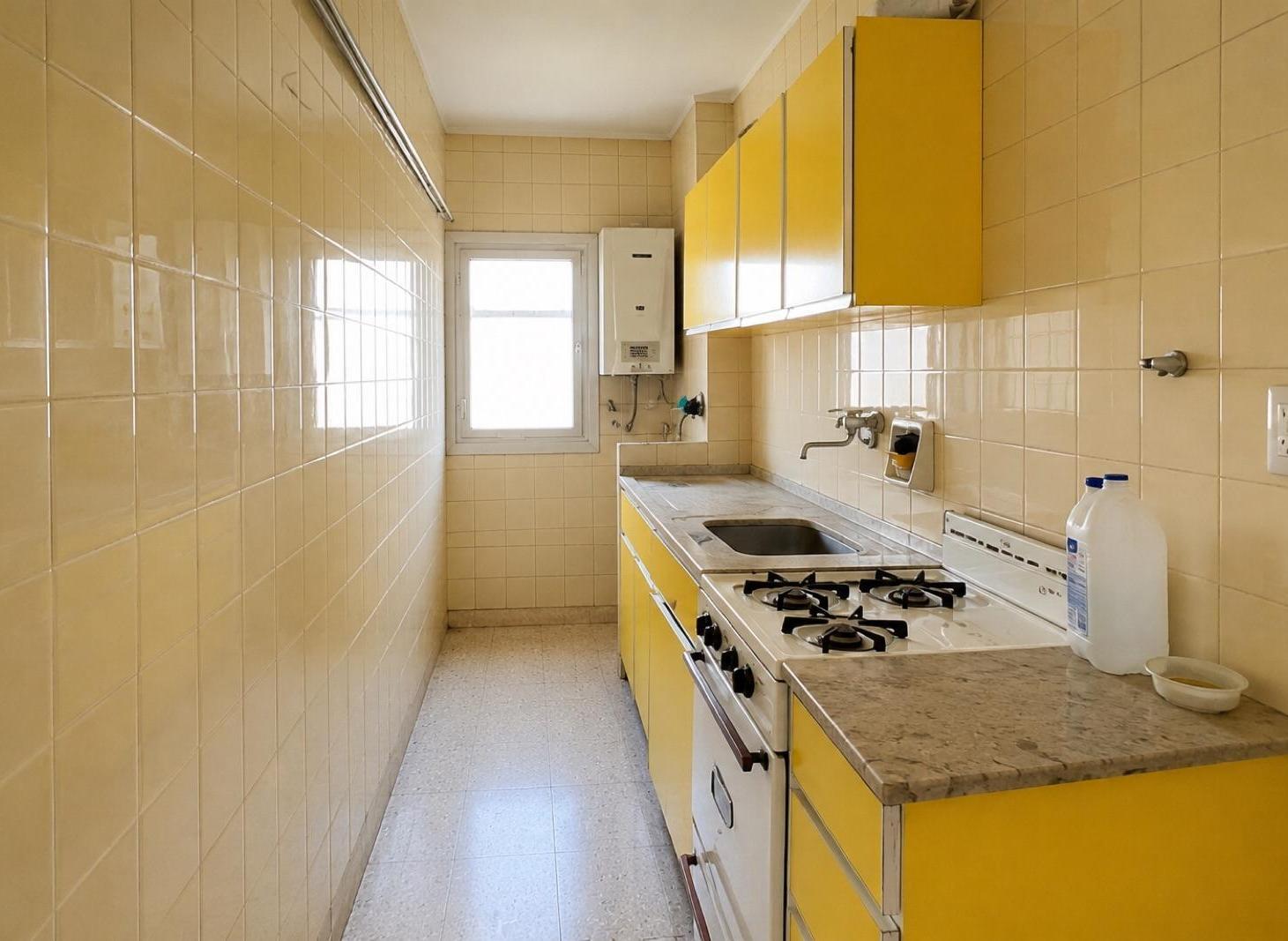 Foto de Departamento 3 Ambientes externo con cochera, imagen 2