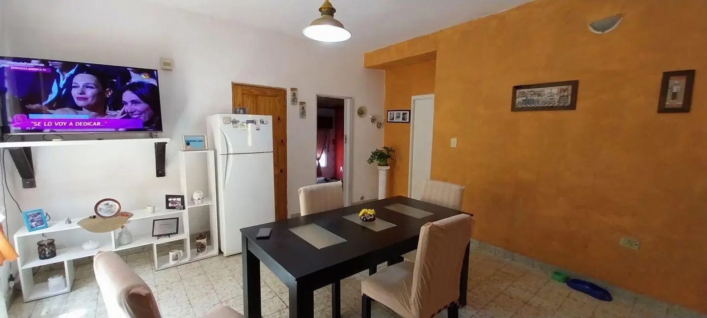 Casa 3 ambientes. | SAN VICENTE - (SM) 5509 4
