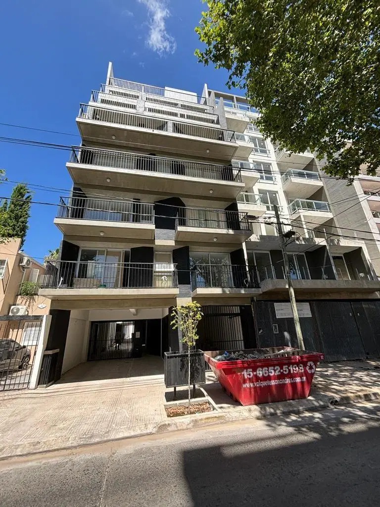Departamento 2 ambientes. | Mosconi 2832 1