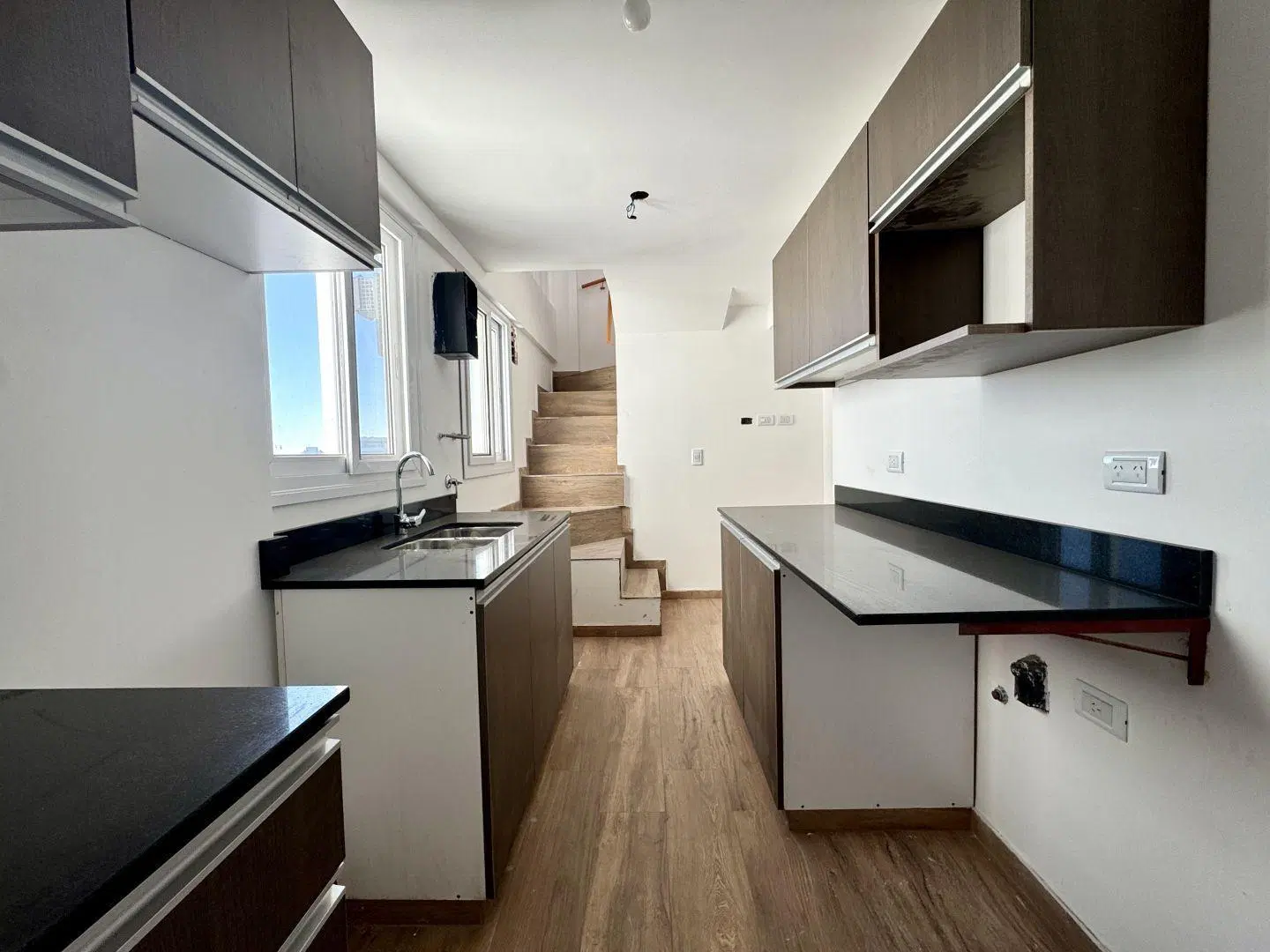 Departamento 3 ambientes. | Ameghino 3066 4