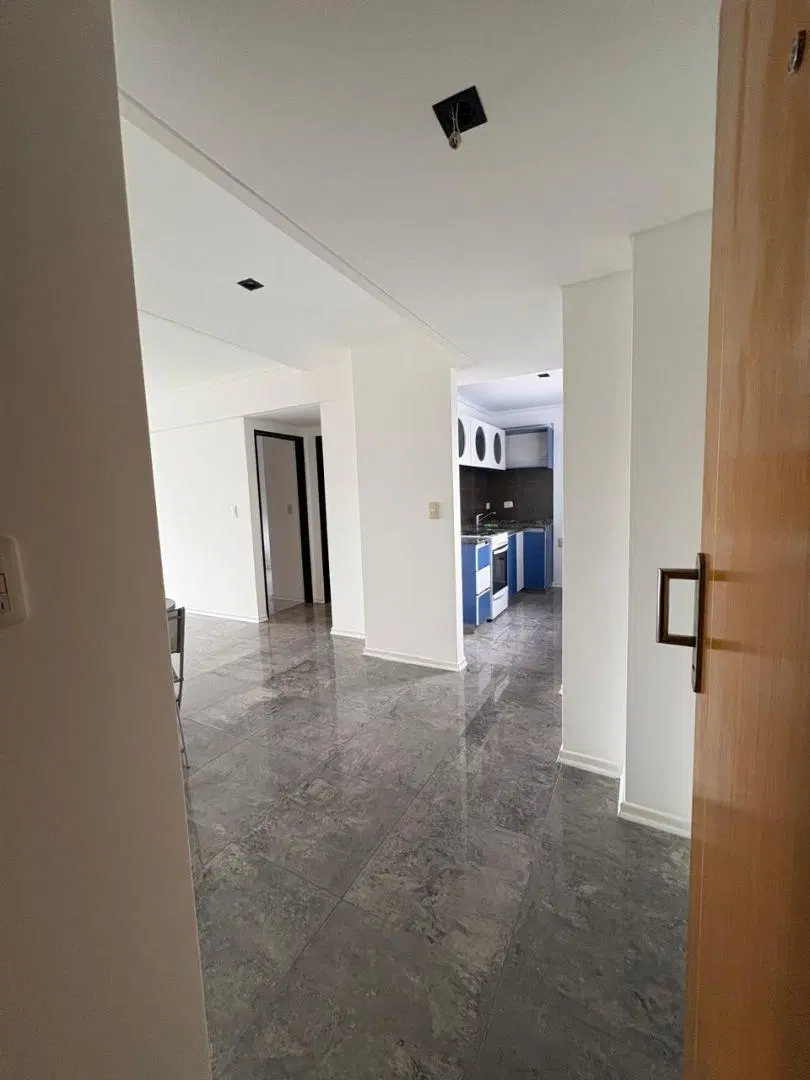 Departamento 2 ambientes. | Benito Lynch 2665 4