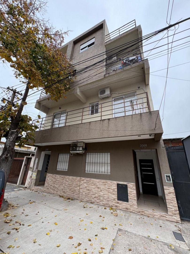 Departamento 2 ambientes. | Batallan 3568