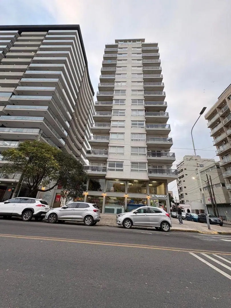 Departamento 2 ambientes. | Estocolmo 2720 2