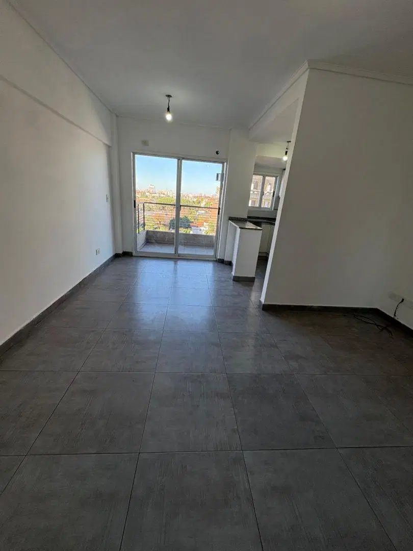 Departamento 2 ambientes. | Av América 369 5