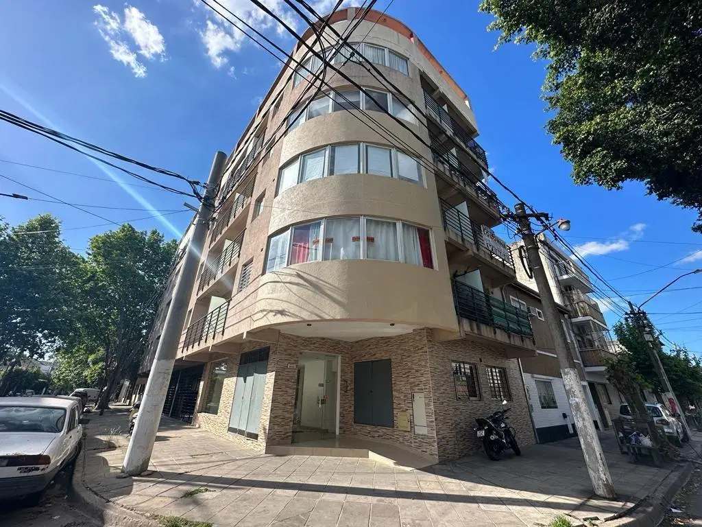 Departamento 2 ambientes. | Moriondo 3009 5