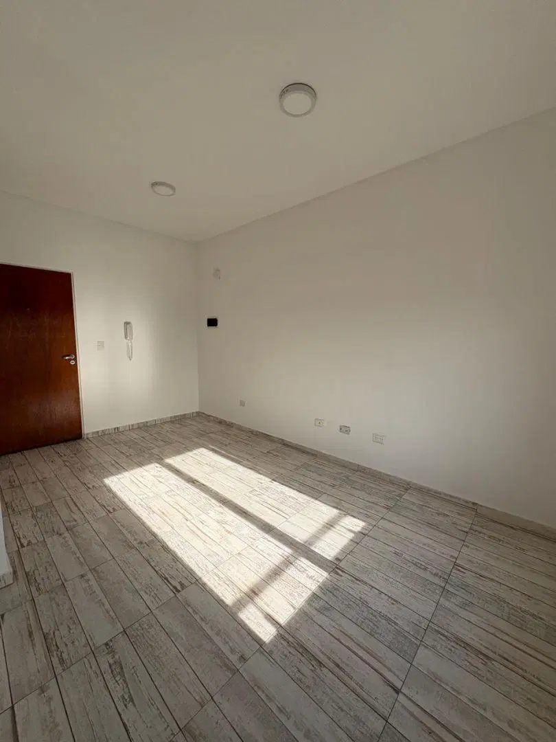 Departamento 2 ambientes. | Zavatarro 4291 5