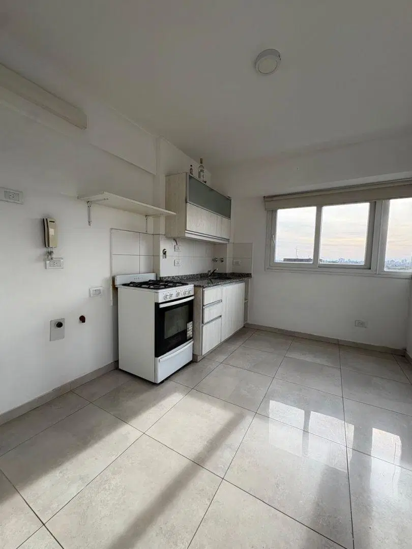 Departamento 2 ambientes. | Estocolmo 2720 4