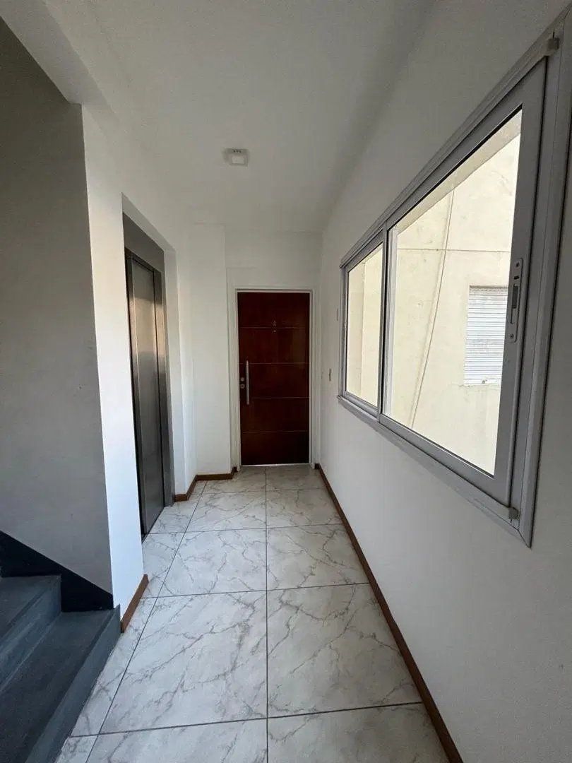 Departamento 2 ambientes. | Bonifacini 3856 5