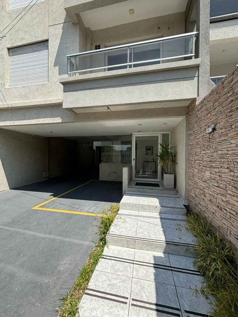 Departamento 2 ambientes. | Bonifacini 3856 1