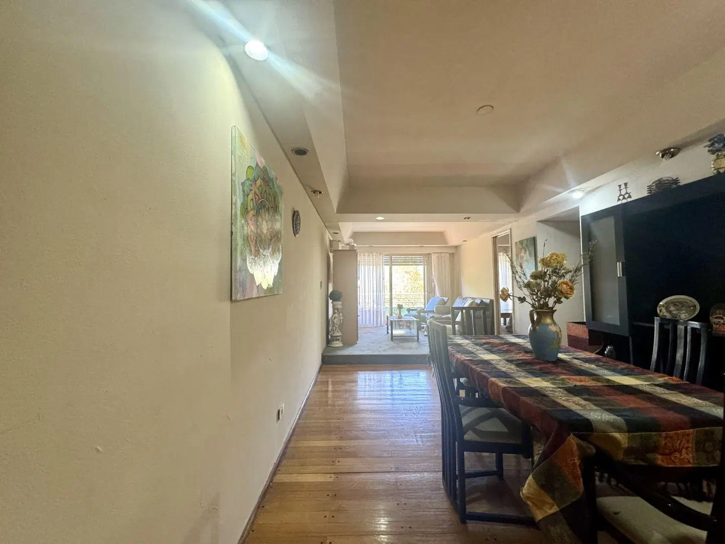 Departamento 4 ambientes. | Valentín Gómez 4728 1