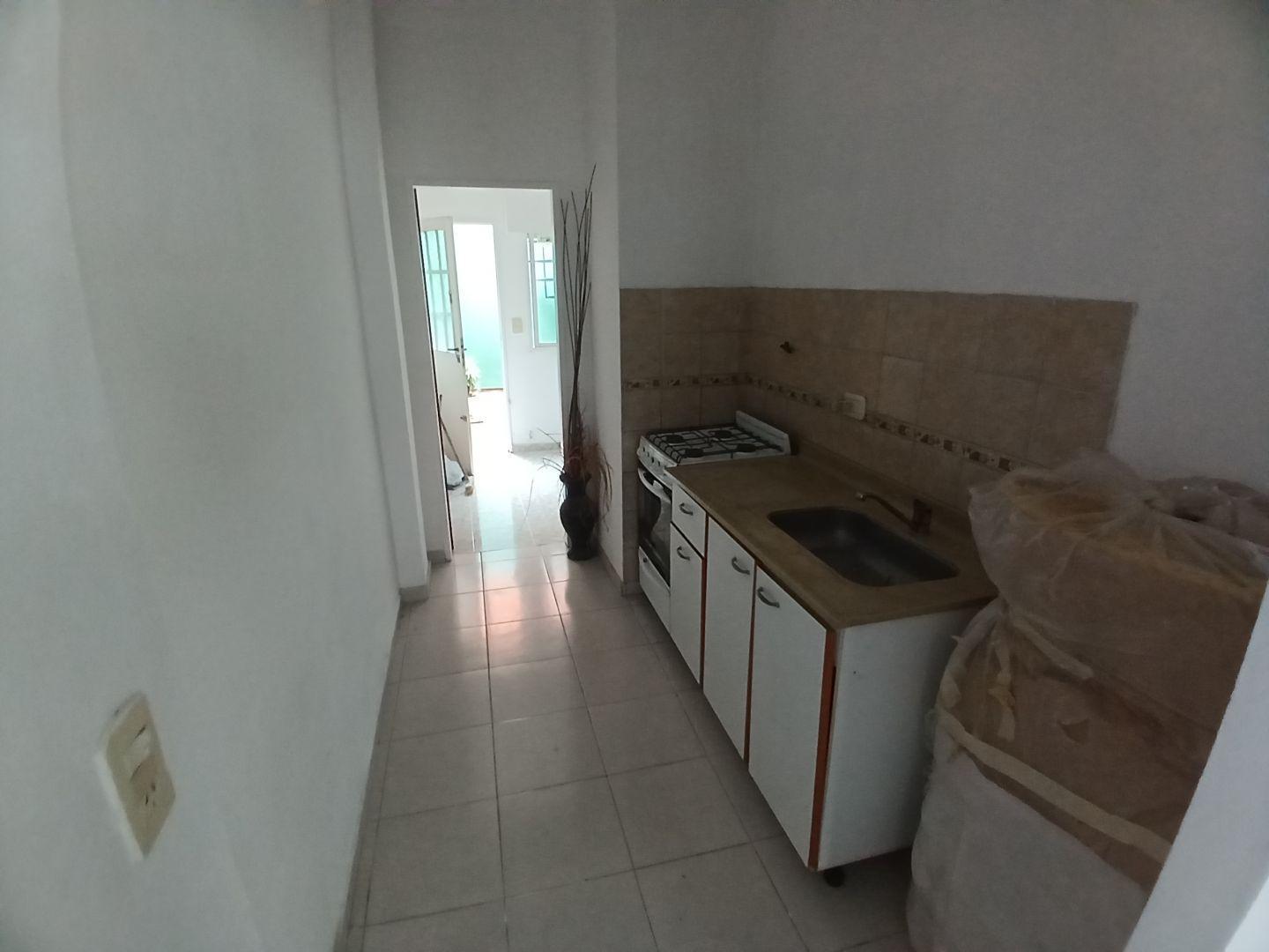 Departamento 2 ambientes. | Dr. Rebizzo 4511