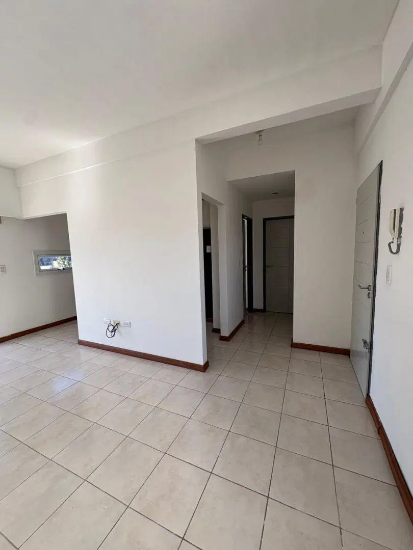 Departamento 2 ambientes. | Moreno 4979 3