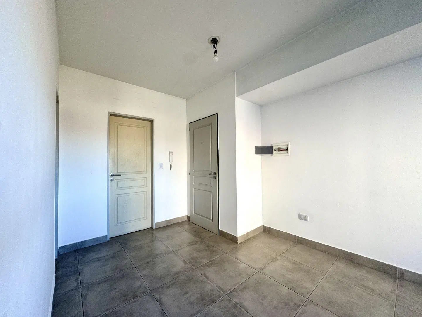 Departamento 2 ambientes. | David Magdalena 2550 8
