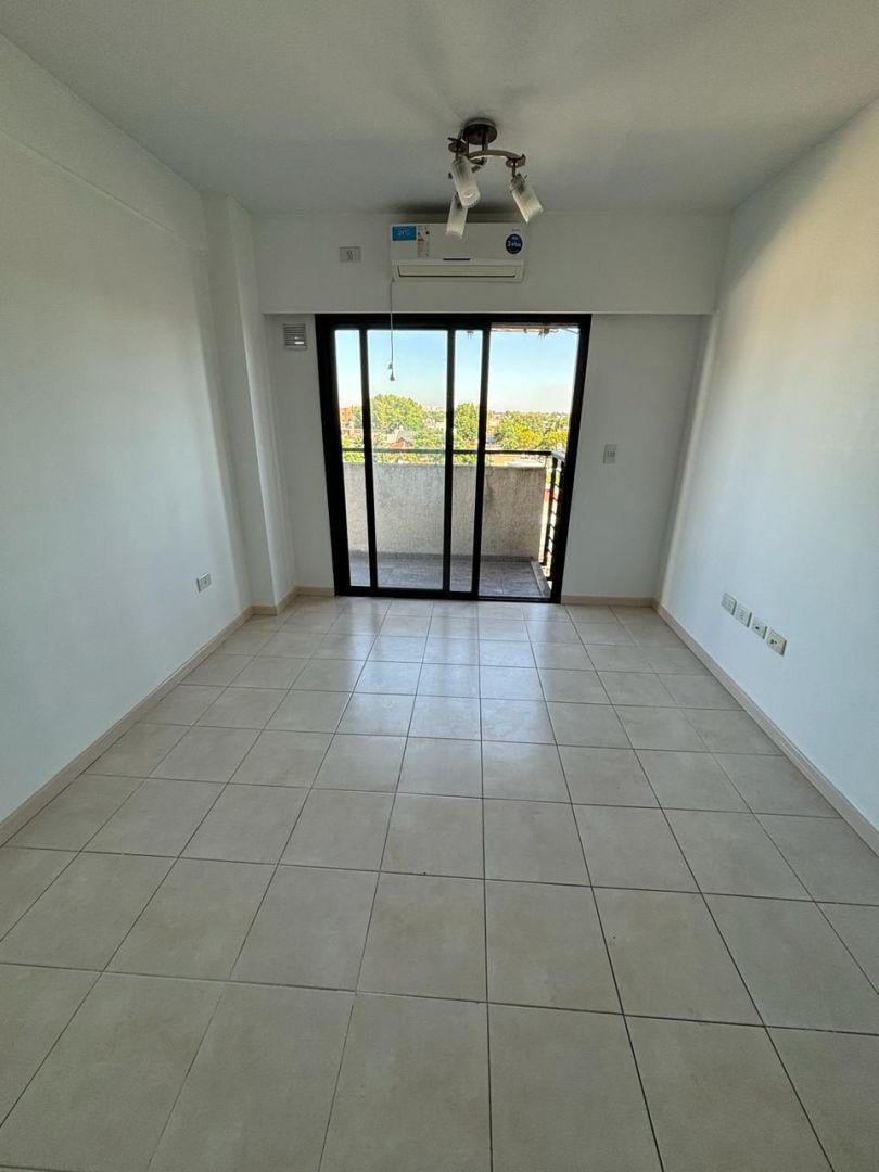 Foto de Departamento 2 ambientes. | Av. Mitre 4965, imagen 4