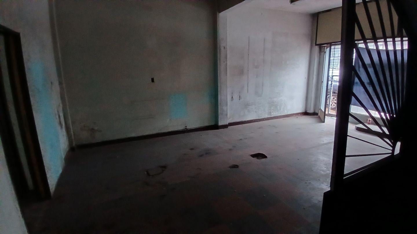 Foto de Local . | Av. Mitre 3126, imagen 3
