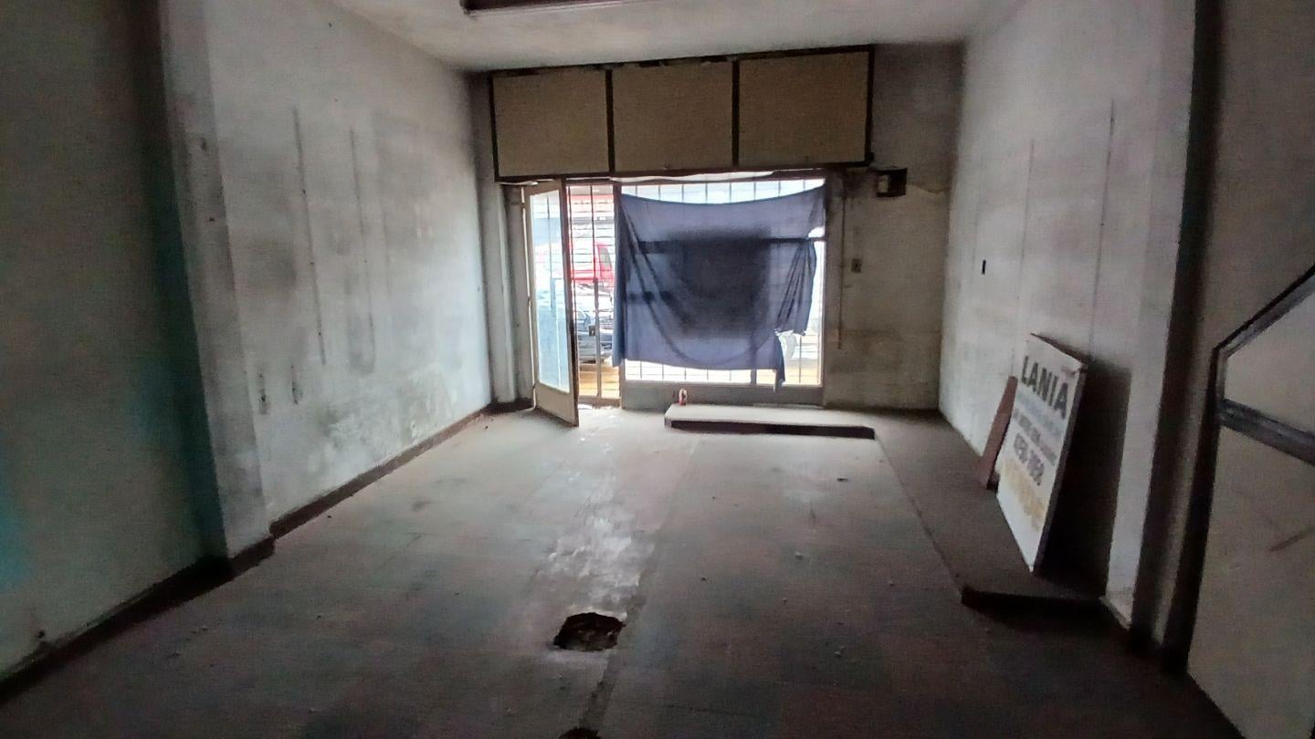 Foto de Local . | Av. Mitre 3126, imagen 2
