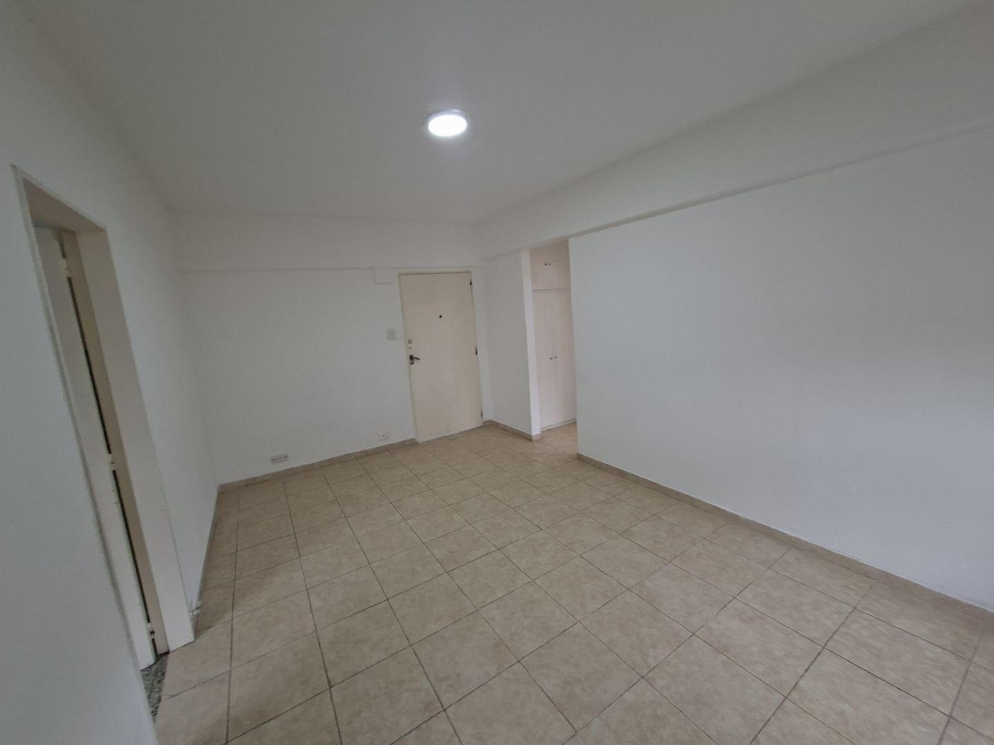 Foto de Departamento 2 ambientes. | LEIVA - (CABA) 4401, imagen 3