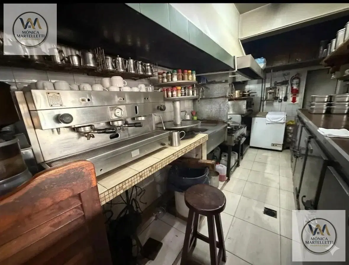 Histórico Local Comercial/gastronómico en Cabildo 200 - Frente a la UM 4