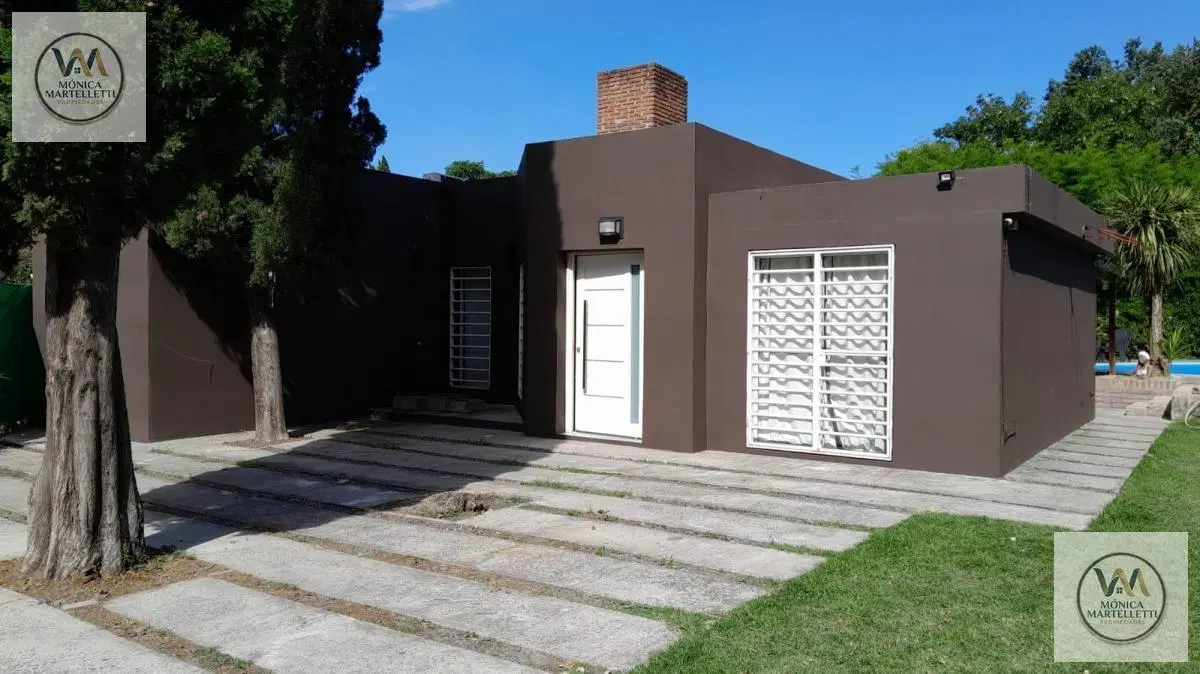 Hermosa Casa Quinta en Francisco Álvarez. Apta Crédito. 2