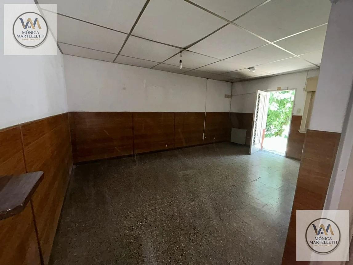 Foto de Casa a refaccionar 6AMB EXELENTE INVERSION O DESARROLLADOR, imagen 4