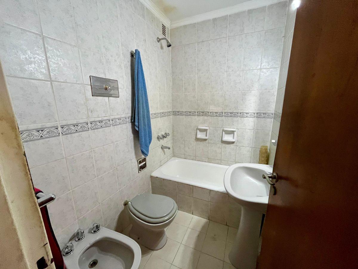 Foto de Departamento 3 dormitorios +balcón corrido al frente, imagen 4