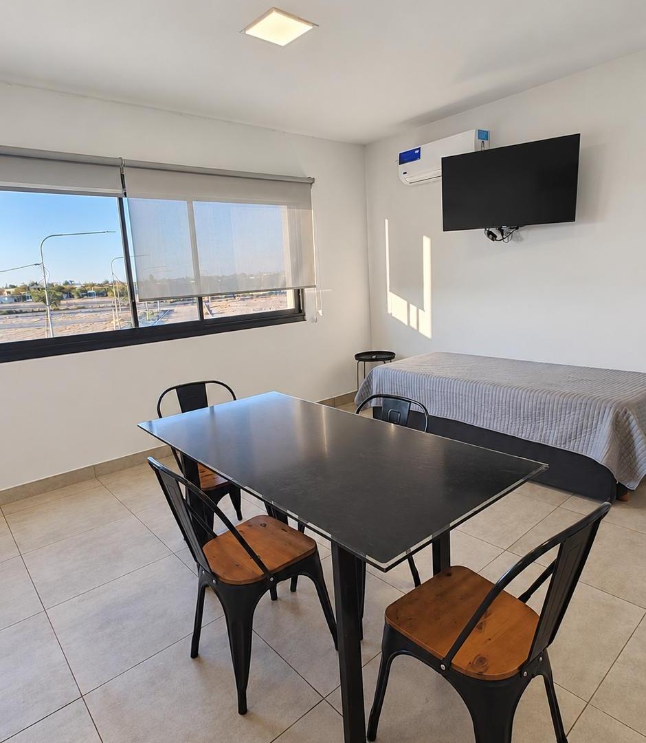 Foto de DEPARTAMENTO EQUIPADO - COMPLEJO MORENO PARK, imagen 2