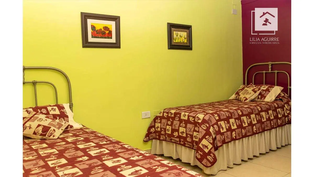 VENTA - Casa 2 plantas + departamento independiente - Ideal residencia, consultorios, hostel 5