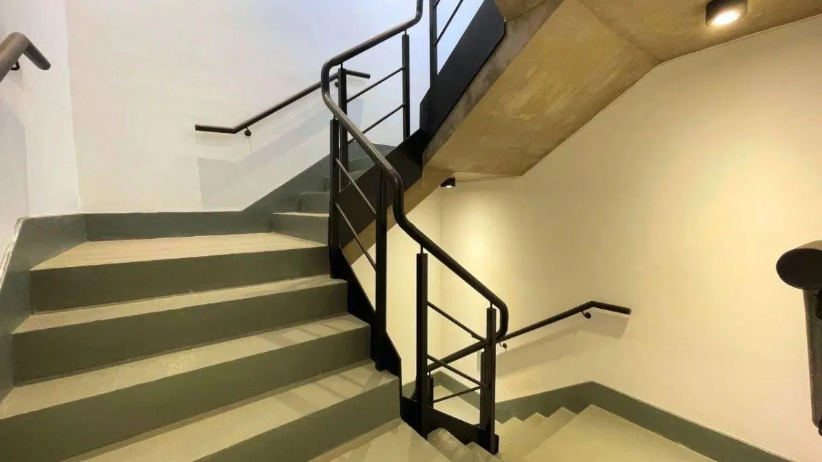 Venta departamento monoambiente en Villa del Parque con balcon terraza 5